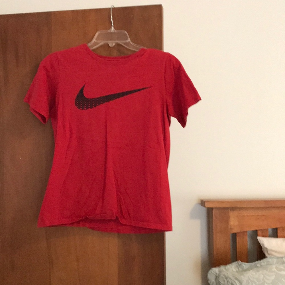 Nike T-shirt